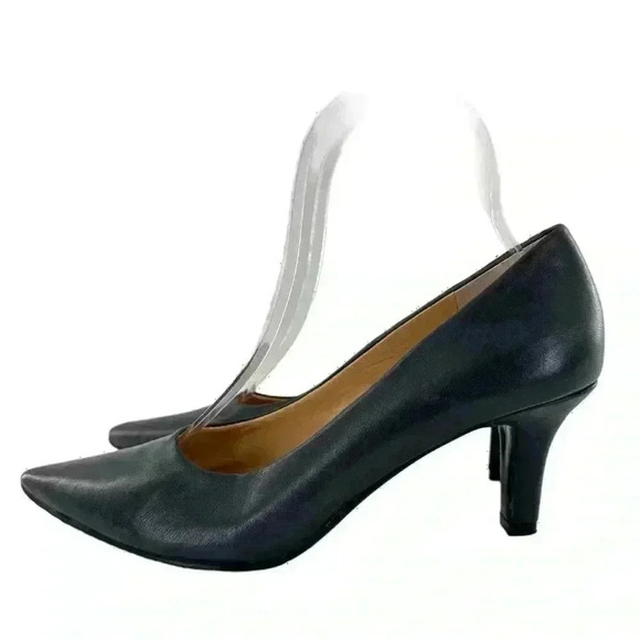 Trotters womens heels size 6 N navy blue leather pointy toe career pumps - Picture 5 of 12